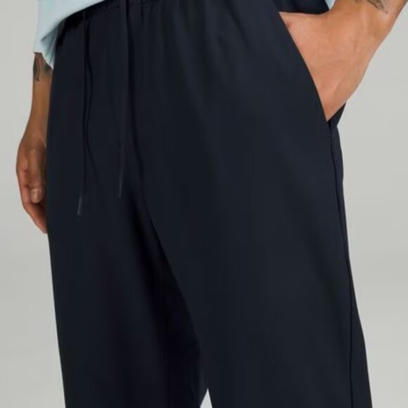 lululemon athletica Other - NEW Lululemon Men's ABC Pull-On Pant Relaxed Light UtiliTech M